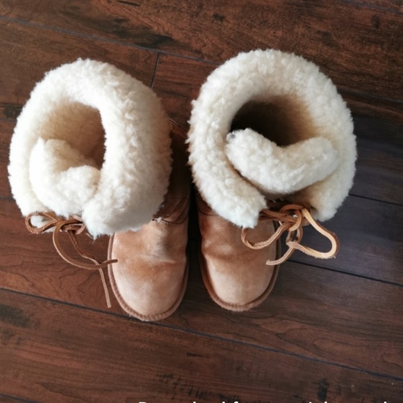 Ugg Australia Tan Lace Up Boots Size 7 - Picture 2 of 7